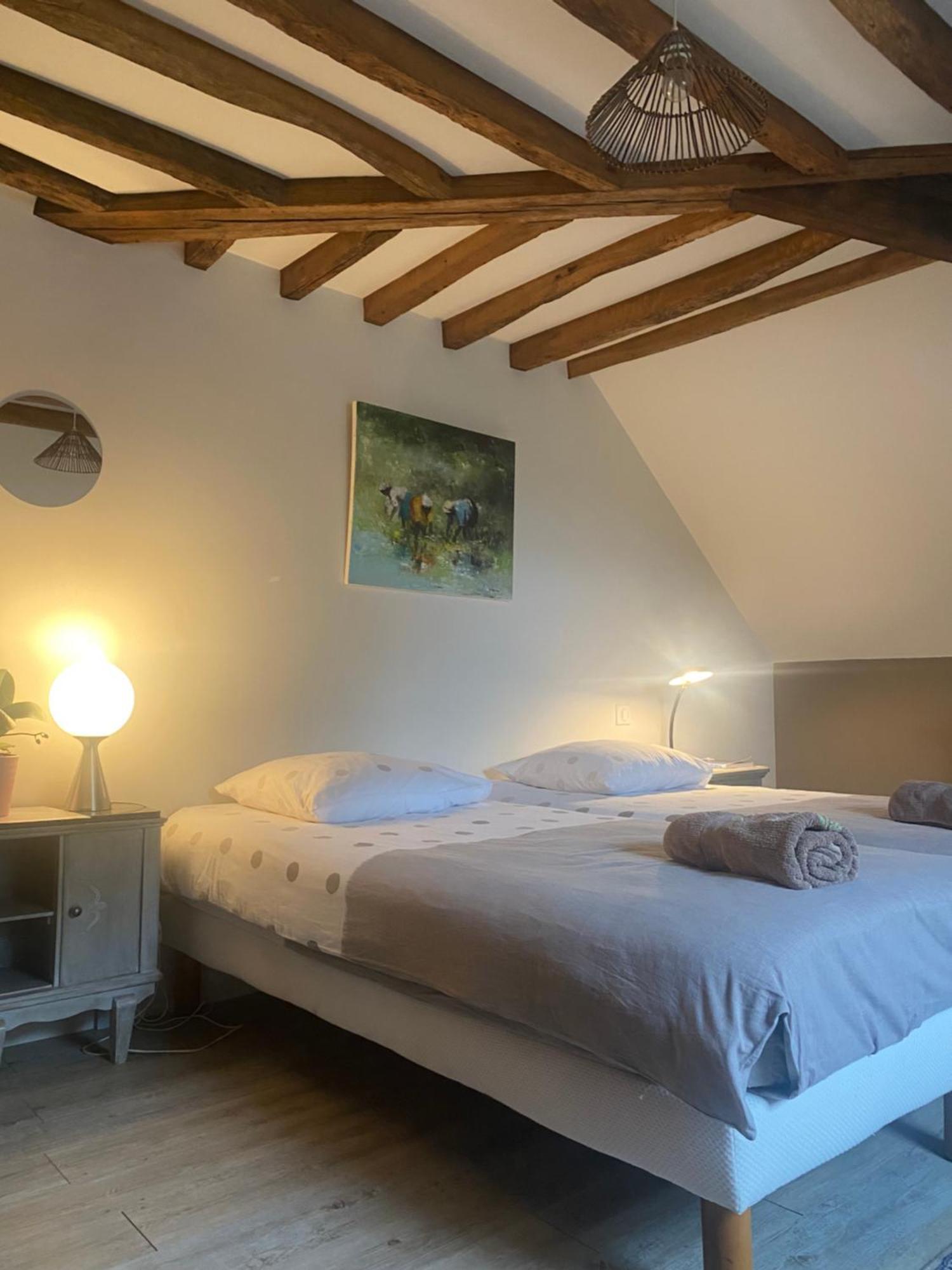 Les Couleurs Du Verger Beaumont-les-Autels Экстерьер фото